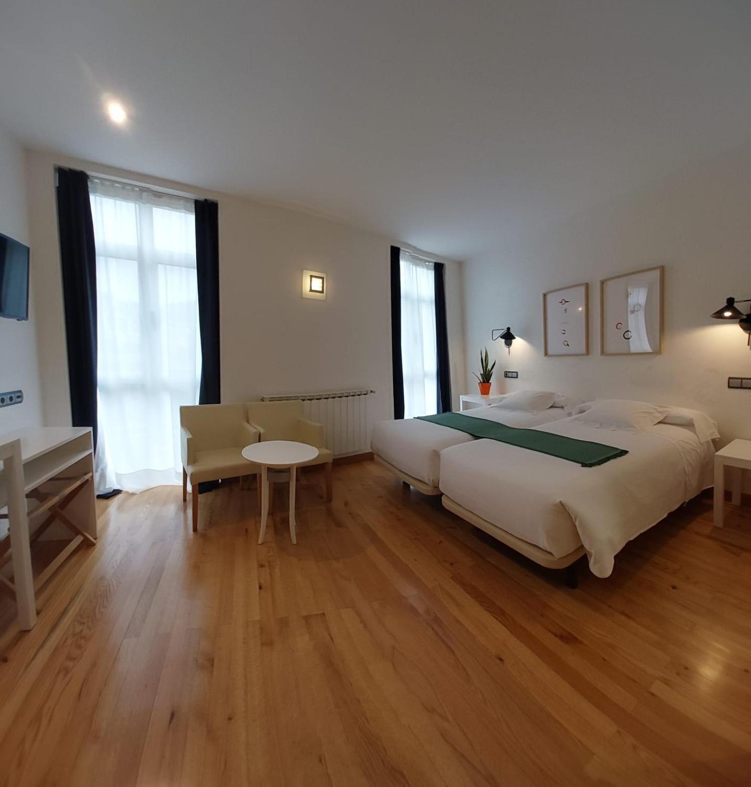Nochendi Hotel Onís